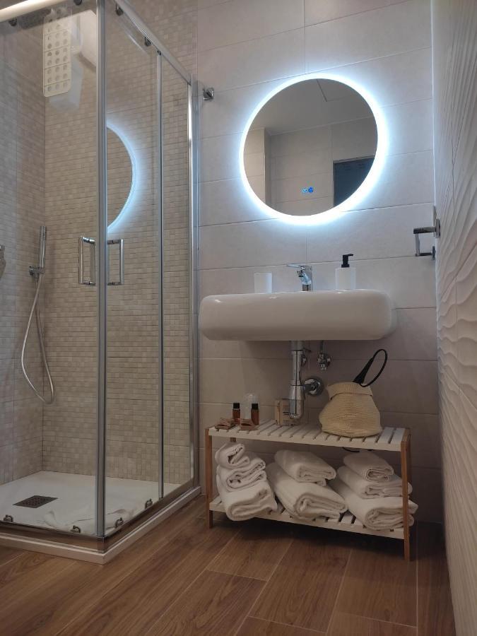 Domus13-With Private Parking Apartamento Bari Exterior foto