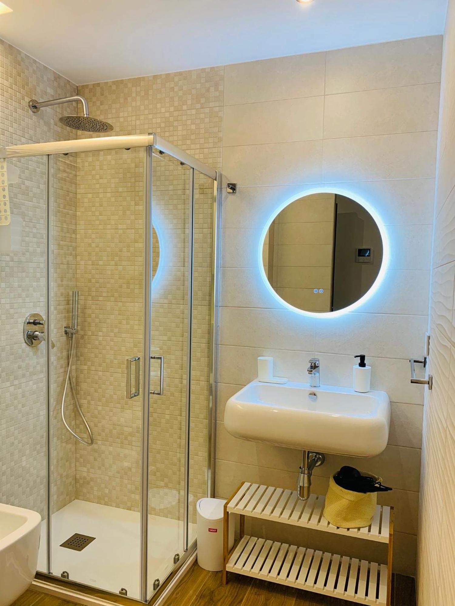 Domus13-With Private Parking Apartamento Bari Exterior foto